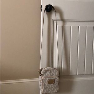 Michael Kors crossbody